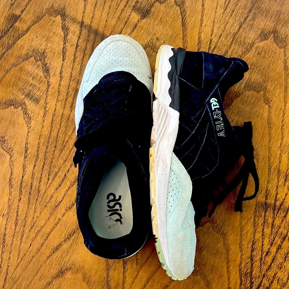 ASICS gel LYTE black and teal lifestyle shoes